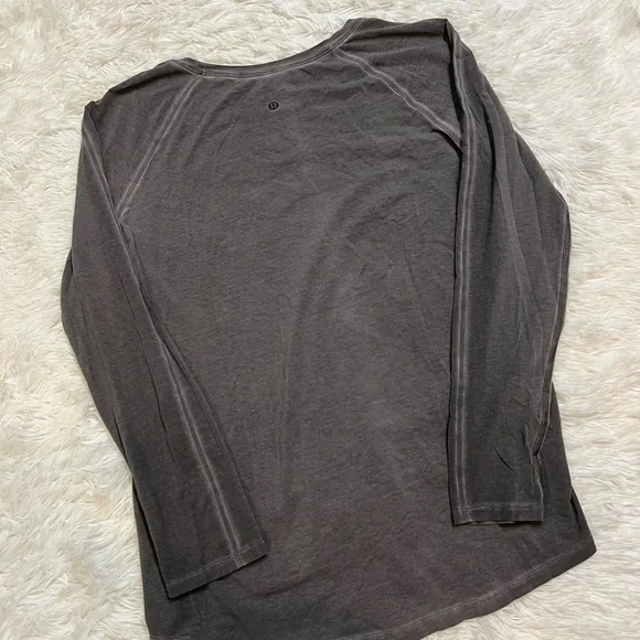 Lululemon Love Long Sleeve T-Shirt - Picture 5 of 5